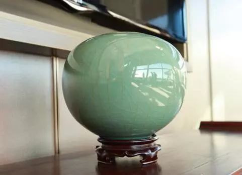 厲害了龍泉！15位彩燈大師榮膺“浙江省工藝美術(shù)大師”稱號，璀璨匠心點亮傳統(tǒng)工藝新篇章